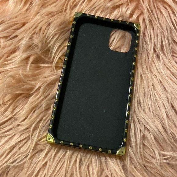 Cheetah IPhone Gold Protective Metal 11 Case - Picture 2 of 2